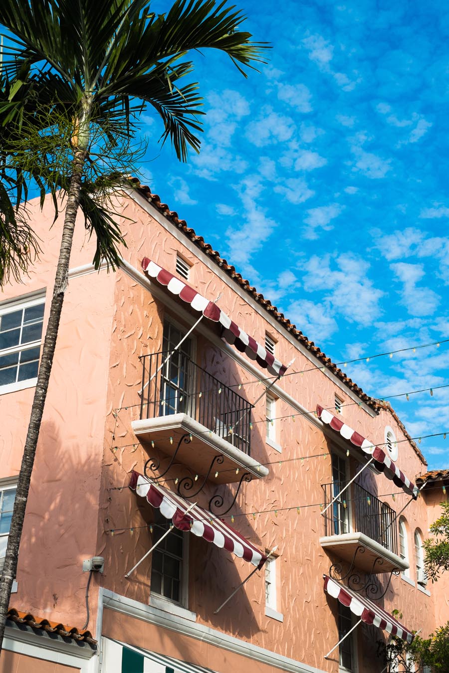 Place to stay near espanola way miami beach 